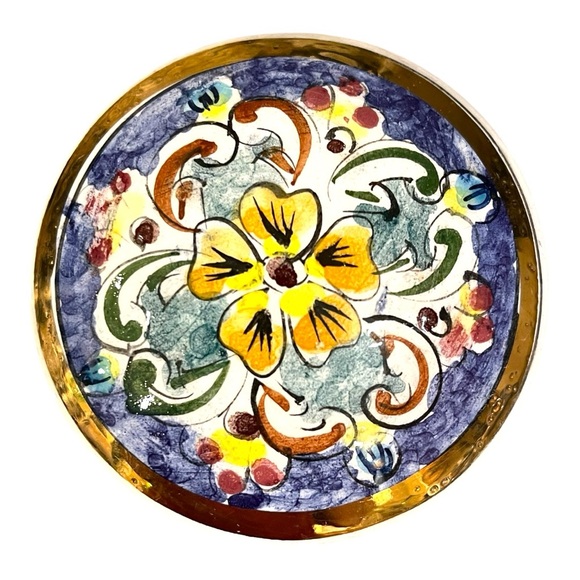 Vintage Ceramic Majolica Covered Curved Box 3” Diameter - Picture 7 of 9